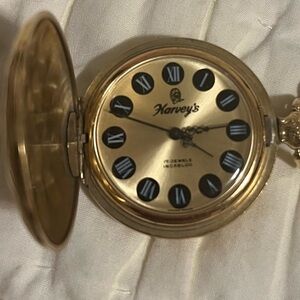 Harvey’s 17 Jewels in cabloc watch‎ pocket